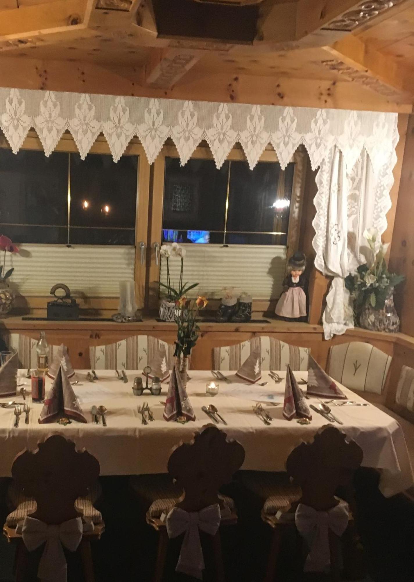 Pension Edelweiss Breitenbach am Inn ภายนอก รูปภาพ
