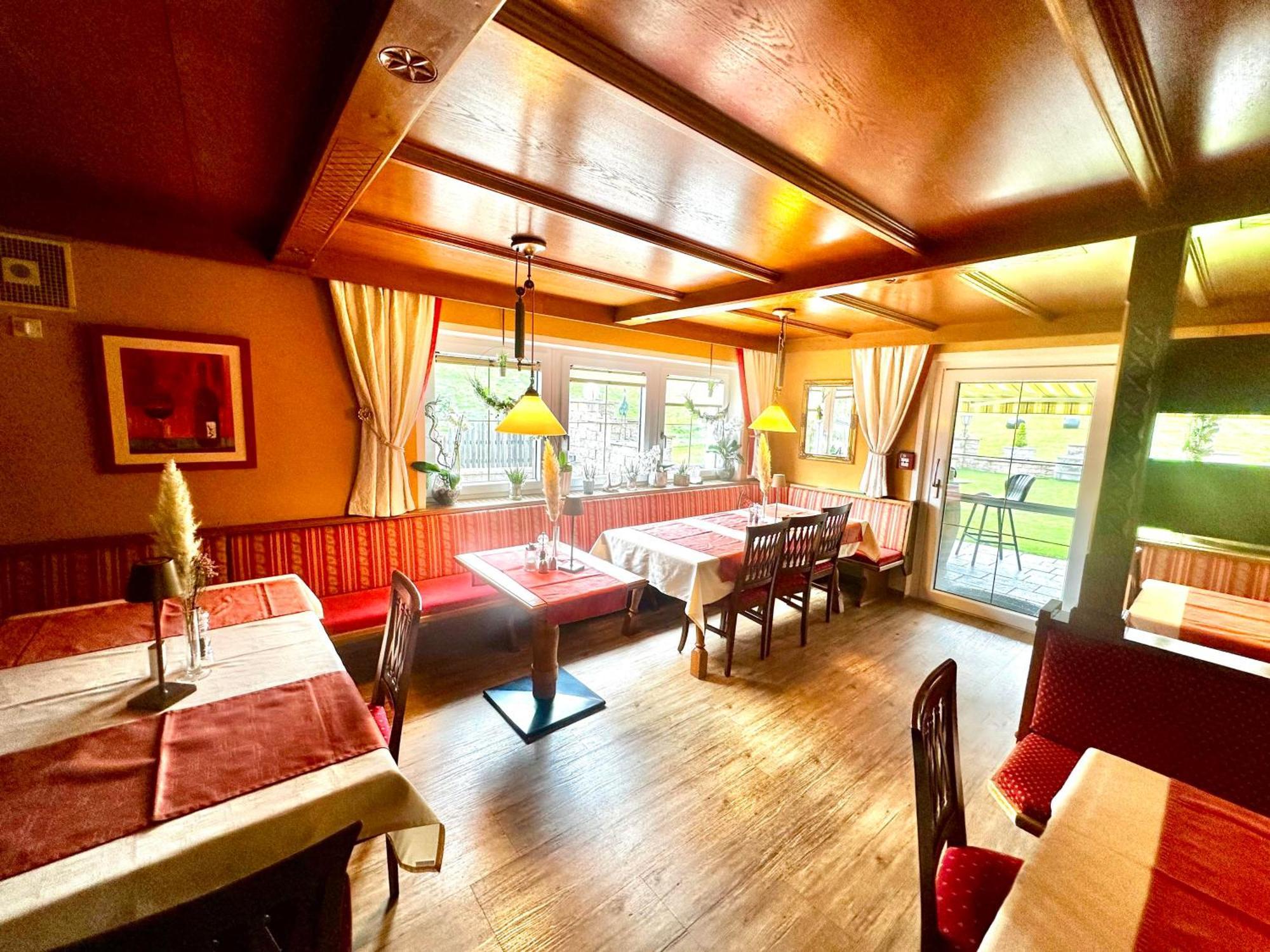 Pension Edelweiss Breitenbach am Inn ภายนอก รูปภาพ