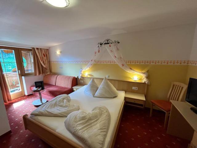 Pension Edelweiss Breitenbach am Inn ภายนอก รูปภาพ