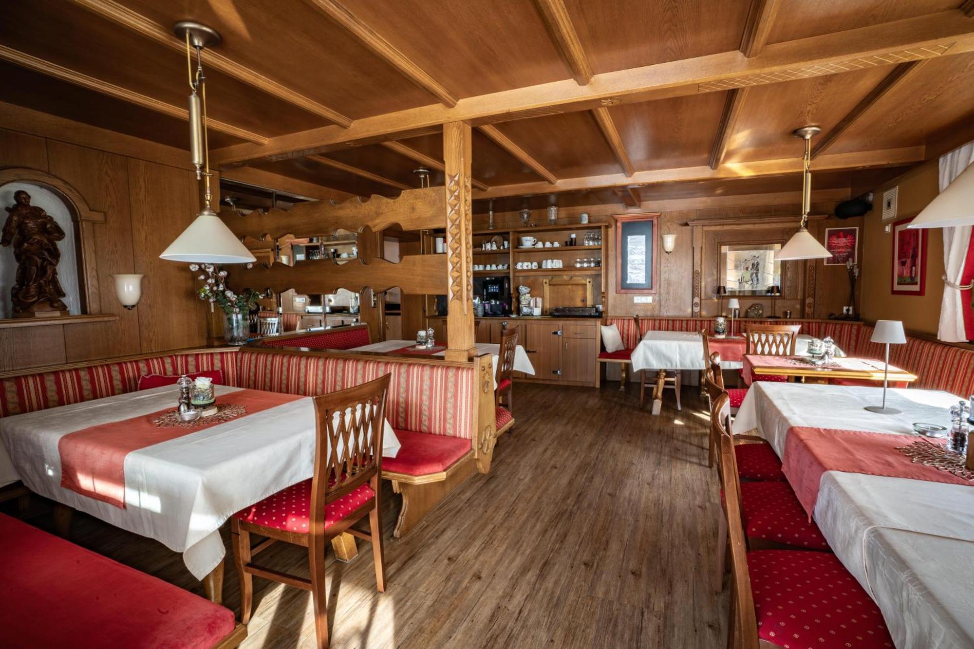 Pension Edelweiss Breitenbach am Inn ภายนอก รูปภาพ