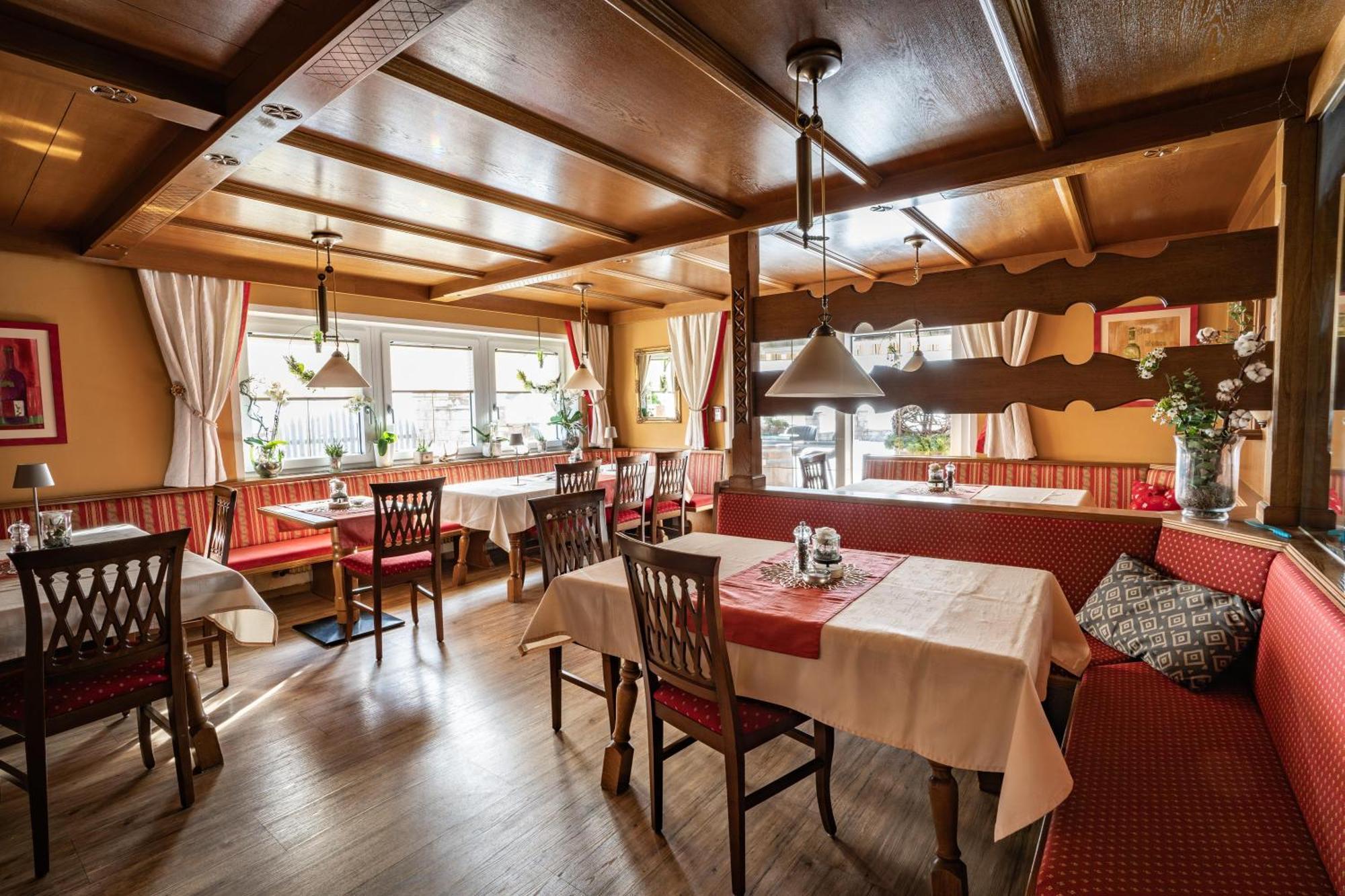 Pension Edelweiss Breitenbach am Inn ภายนอก รูปภาพ