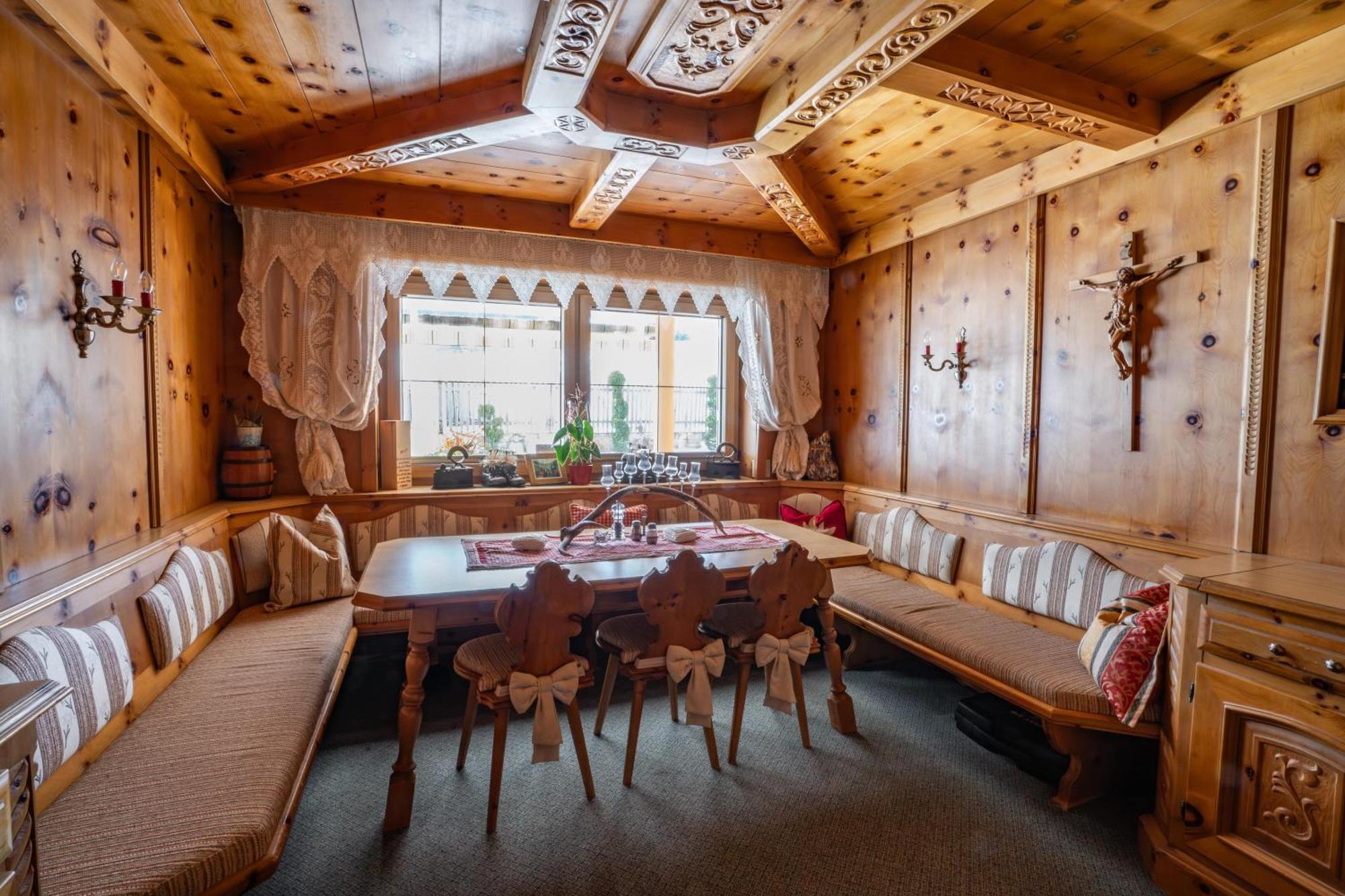 Pension Edelweiss Breitenbach am Inn ภายนอก รูปภาพ