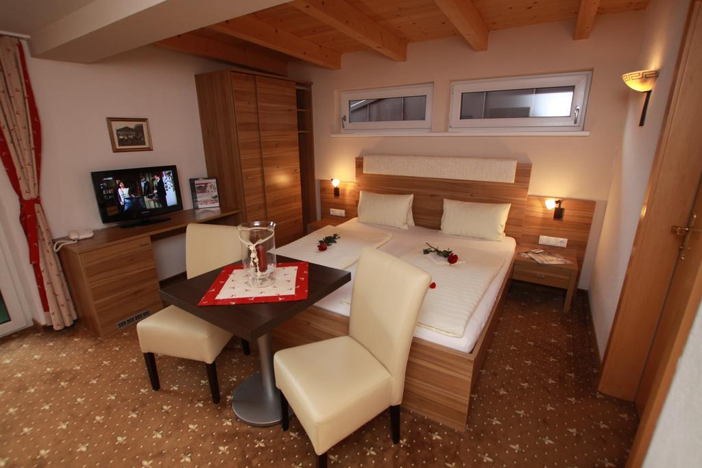 Pension Edelweiss Breitenbach am Inn ห้อง รูปภาพ
